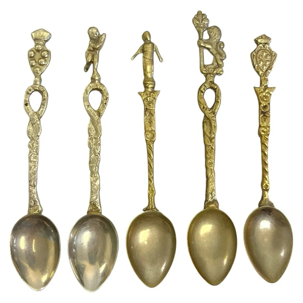 Vintage Set of 9 Brass Souvenir Demitasse Ornate Spoons Montagnani Made In Italy